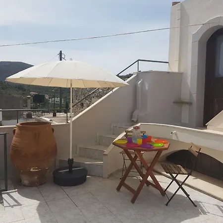 Jean's Cretan Holiday home